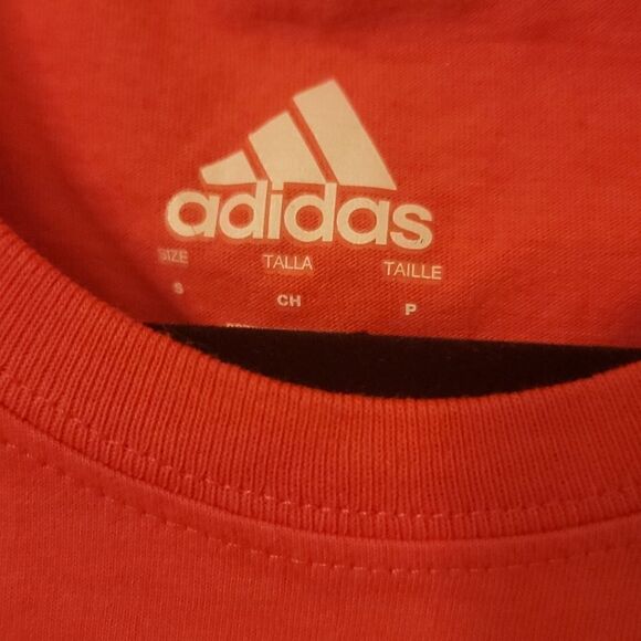 "Buy 1 Get 1 Half Off" Addidas Short Sleeve top Women's Size Small - Picture 2 of 3